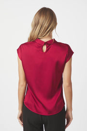 Fleur Drapy Satin Blouse | Wine | Bluse fra Neo Noir