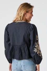 Ginia Emb Blouse 164393 | Navy | Bluse fra Neo Noir