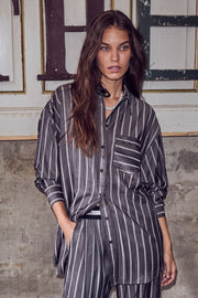 Sue Stripe Oversize Shirt 35696 | Black | Bluse fra Co'couture