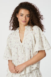 Siama Dobby Flower Blouse | Off White | Bluse fra Neo Noir