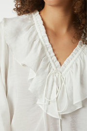 Aminea Ruffle Blouse | White | Bluse fra Neo Noir