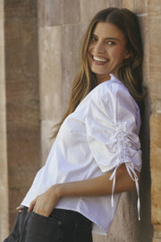 Sanna SS Puff V-Blouse 35894 | White | Top fra Co'couture