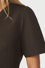 Jules Structure Blouse | Dark Brown | Bluse fra Neo Noir