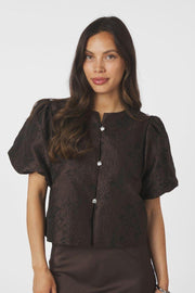 Aisa Brocade Blouse | Dark Brown | Bluse fra Neo Noir