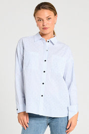 Felina Shirt 205501 | Off-White W. Chambray Blue | Shirt fra Freequent