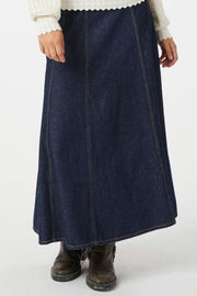 Raya Denim Skirt 164339 | Dark Blue | Nederdel fra Neo Noir