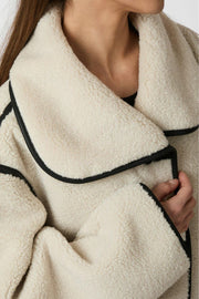 Edmund Teddy Jacket | Ivory | Jakke fra Neo Noir