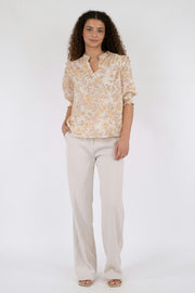 Davina Rose Field Blouse | Dusty Yellow | Bluse fra Neo Noir