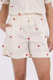 Sakuri Hearts Shorts | Creme | Shorts fra Neo Noir