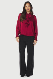 Zamola Blouse | Dark Red | Bluse fra Neo Noir