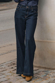 Dara Deluxe Jeans 34' | Dark Blue | Jeans fra Mos Mosh