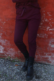 Alma Pants (Fleece) | Bordeaux | Bukser fra Liberté