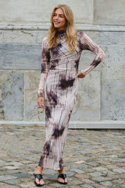 Onessa Faded Mesh Dress | Dusty Brown | Kjole fra Neo Noir