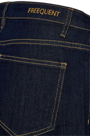 Sindy Jeans 206947 | Dark Blue Denim | Jeans fra Freequent