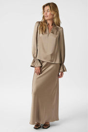 Viso Heavy Sateen Bedaz Skirt | Dark Taupe | Nederdel fra Neo Noir
