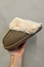 Alice Lee Slippers | Taupe | Sutsko fra Avery