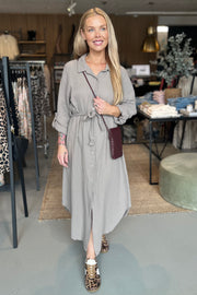Soft Muslin Shirt Dress | Beige | Kjole fra Atelier C