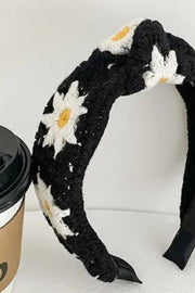 Crochet Daisy Crown | Black | Hårbøjle fra By Timm