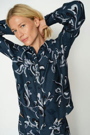Abina Serve Shirt | Ensign Blue | Skjorte fra Mos Mosh