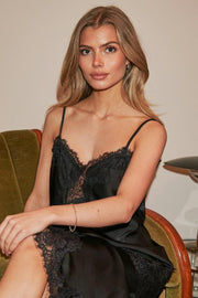 Viole Lace Top | Black | Bluse fra Neo Noir