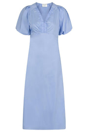 Illana Poplin Dress | Sky Blue | Kjole fra Neo Noir