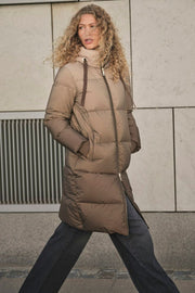 Nova Dip Dye Down Jacket | Savannah Tan | Jakke fra Mos Mosh