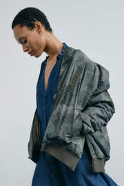 Ruby Print Bomber Jacket | Olive Night | Jakke fra Mos Mosh