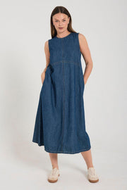 Lisea Dress 206660 | Medium Blue Denim | Kjole fra Freequent