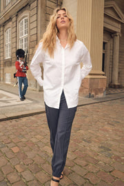 Enola Shirt | White | Skjorte fra Mos Mosh