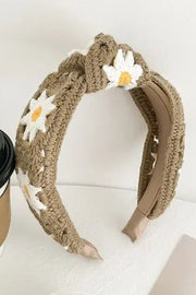 Crochet Daisy Crown | Beige | Hårbøjle fra By Timm