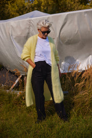 Long open cardigan in fluffy mohair 82121L | Light Yellow | Strik fra Atelier C