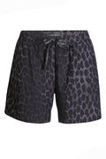 Alma Shorts | Dark Grey Leo | Shorts fra Liberté – nedsat