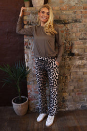 Alma Wide Pants | Big Lux Leo Fossil | Bukser fra Liberté