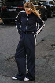 Puggy Track Suit Pants | Navy | Bukser fra Neo Noir