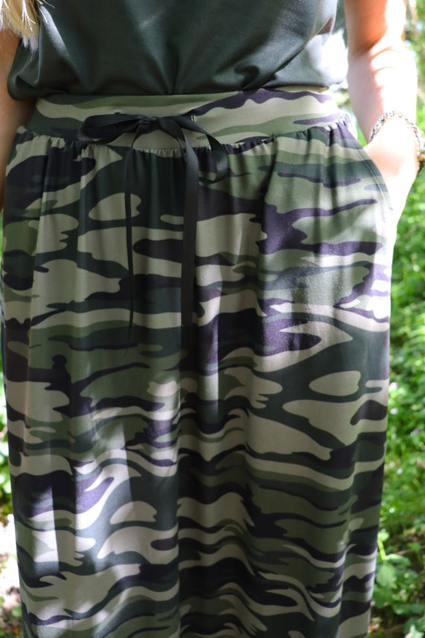 Alma Loose Skirt | Dusty Camo | Nederdel fra Liberté