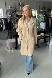 Theo Wollmantel | Sand | Mantel von French Laundry