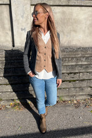 Ceris Joana Vest  | Tannin | Blazer fra Mos Mosh