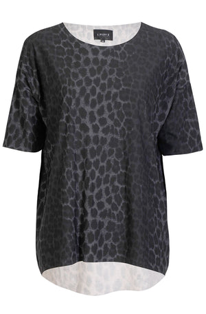 Alma T-Shirt | Dunkelgrauer Löwe | T-Shirt von Liberté