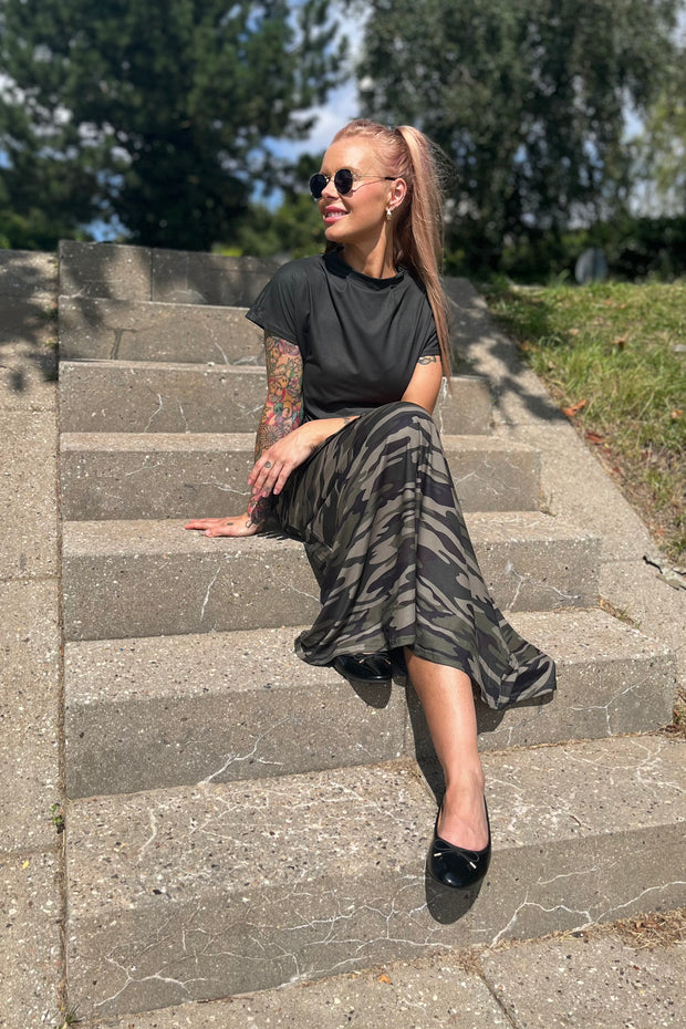 Alma Loose Skirt | Dusty Camo | Nederdel fra Liberté