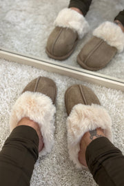 Alice Lee Slippers | Taupe | Sutsko fra Avery