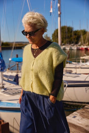 Sleeveless vest in 80% kid mohair V7485 | Light Yellow | Strik fra Atelier C