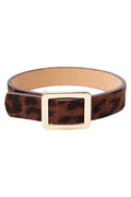 Althea Suede Bracelet | Mocca Leo | Armbånd fra Black Colour