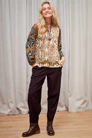 Beverly Barrel Pant | Black Coffee | Bukser fra Black Colour