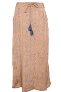 Luna Regular Rock | Argyle Sand | Rock von Black Colour