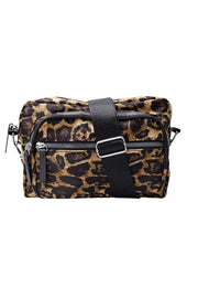 Vanda Leo Crossover Bag | Khaki Leo | Taske fra Black Colour