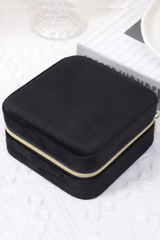 Velvet Squared Jewelry Box | Sort | Smykkeskrin fra By Timm