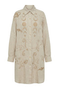 Cresent Moon Embroidery Shirt Dress | Kjole fra Avery – nedsat