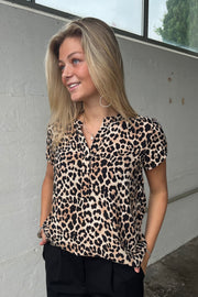 Elli Blouse | Sand | Bluse fra Statebird