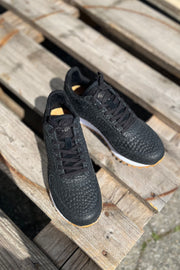 Ydun Croco I WL049 |  Black | Sneakers fra Woden