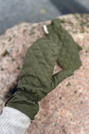 Marta Quilt Mitten 51013 | Military | Vanter fra Marta du Chateau